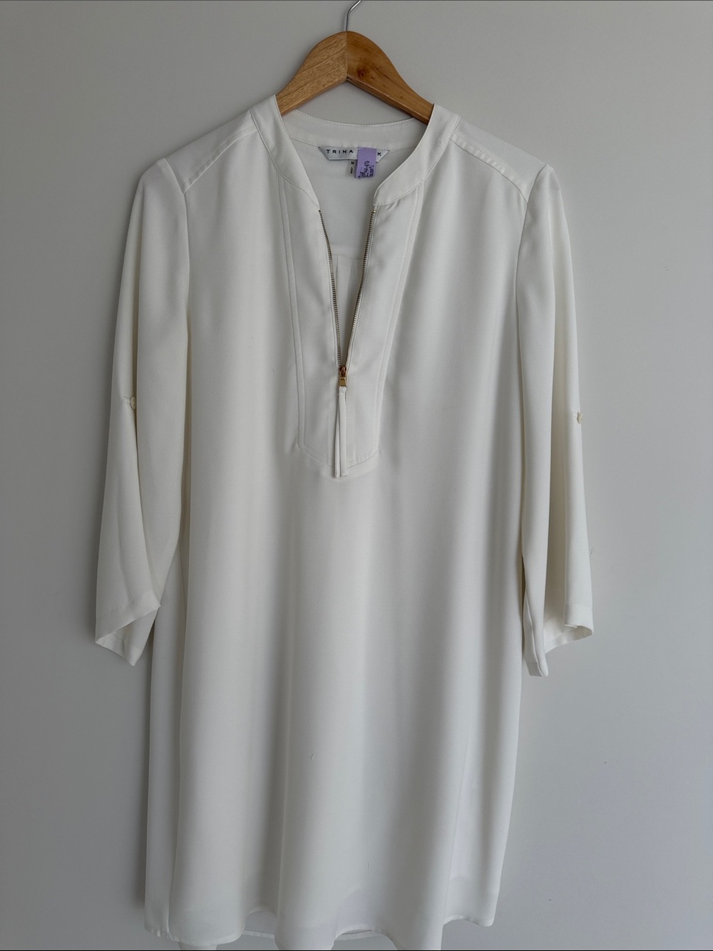 Trina Turk Cream Long-Sleeve Zip Tunic